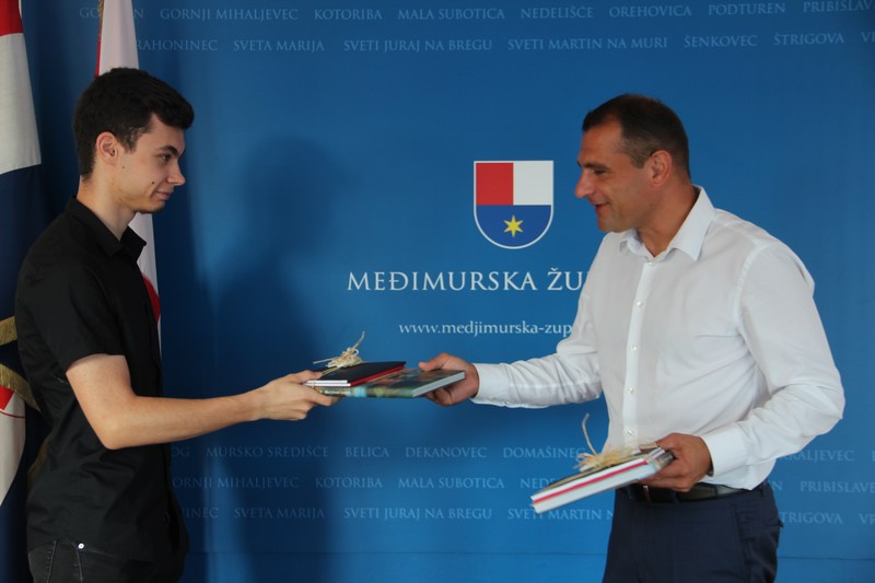 Maturanti TŠČa Ivan Mikec i Borna Kadežabek 1