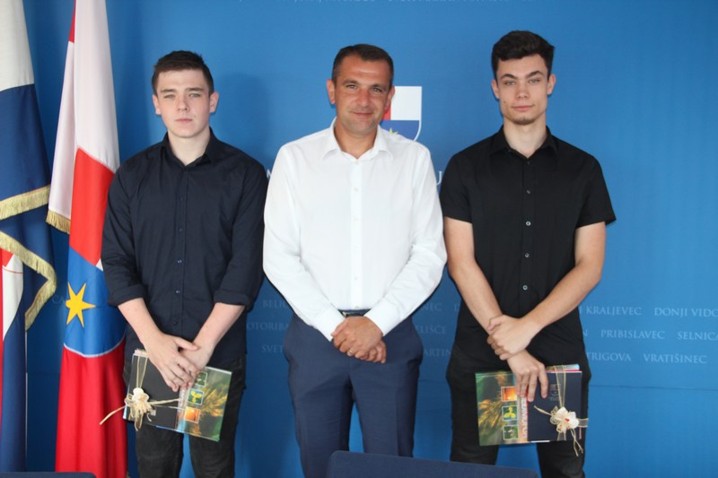 Maturanti TŠČa Ivan Mikec i Borna Kadežabek 2