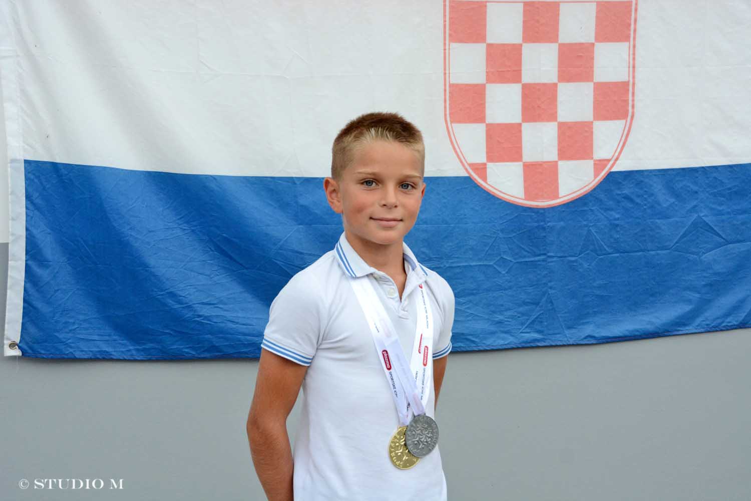 DSC 4121 Vatreni Zmajceki studiom.h