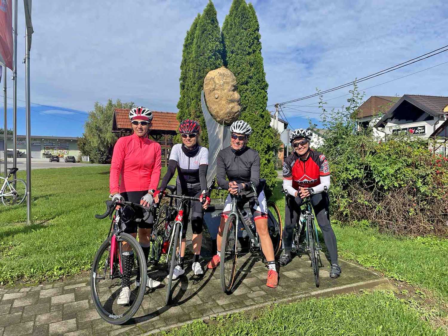 Women's 100 - dan ženskog biciklizma, bicikl, žene, biciklistice, Čakovec / 18.9.2022.