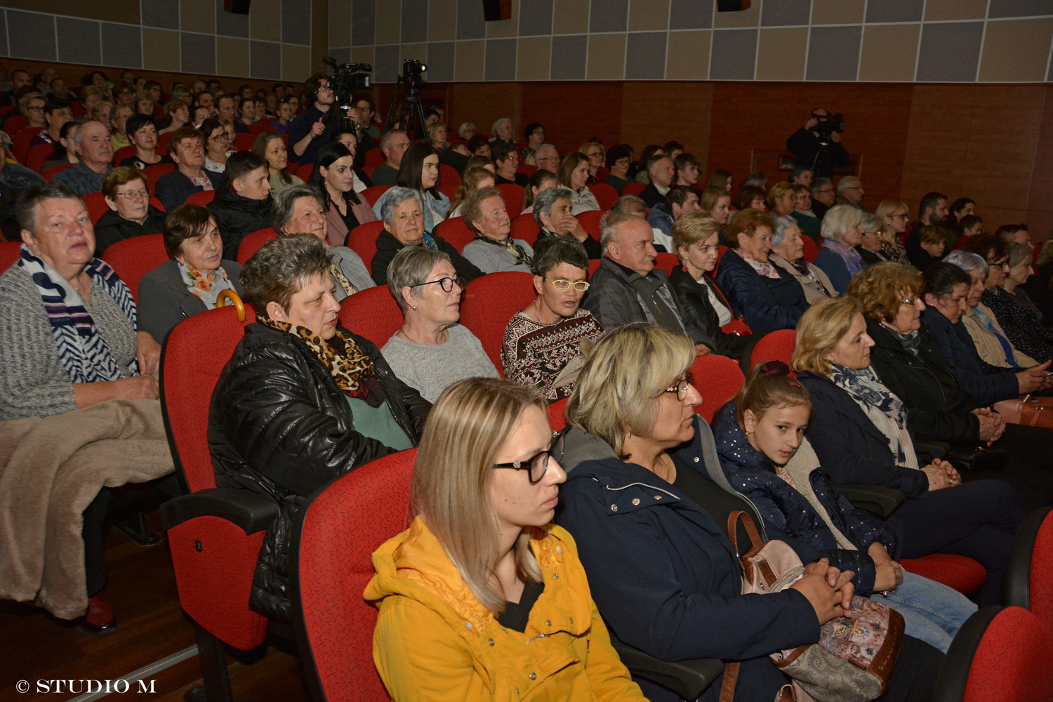 DSC5794 Zvon Bijela nedjelja studiom.hr