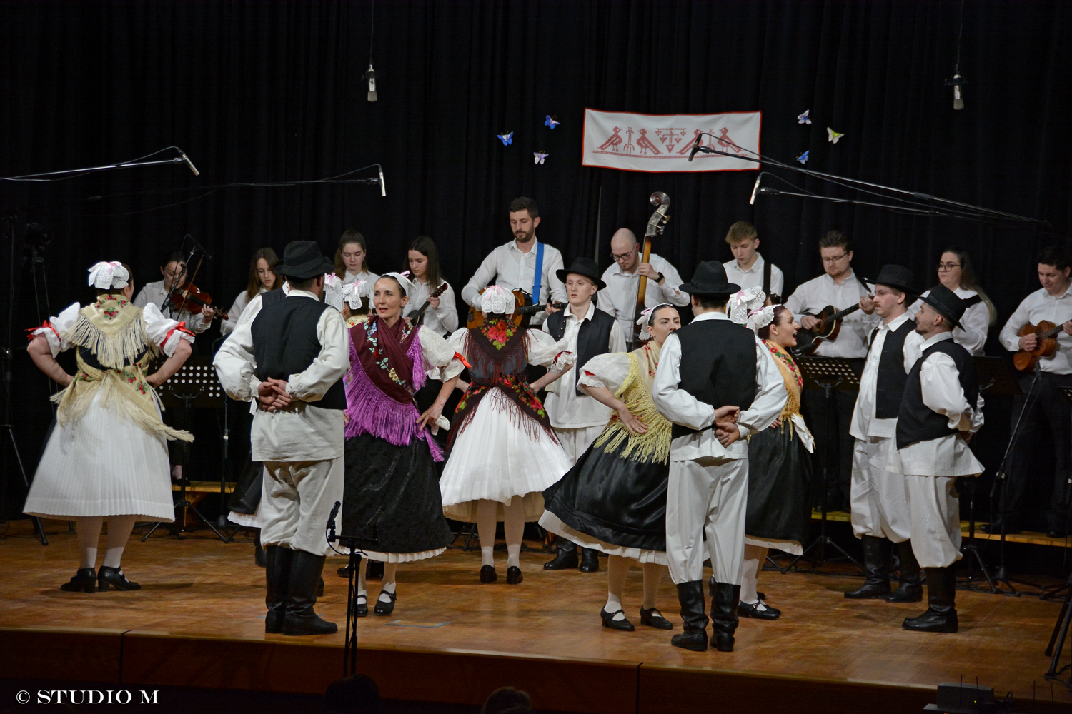 DSC5893 Zvon Bijela nedjelja studiom.hr