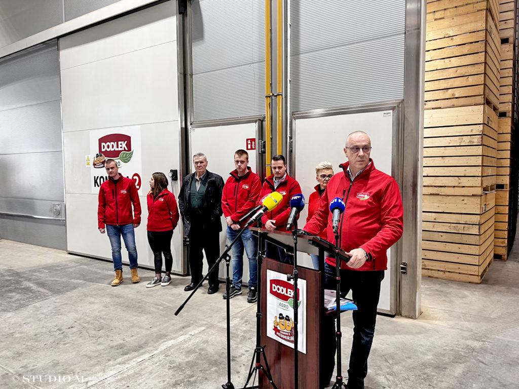 IMG 0495 DodlekAgro studiom.hr