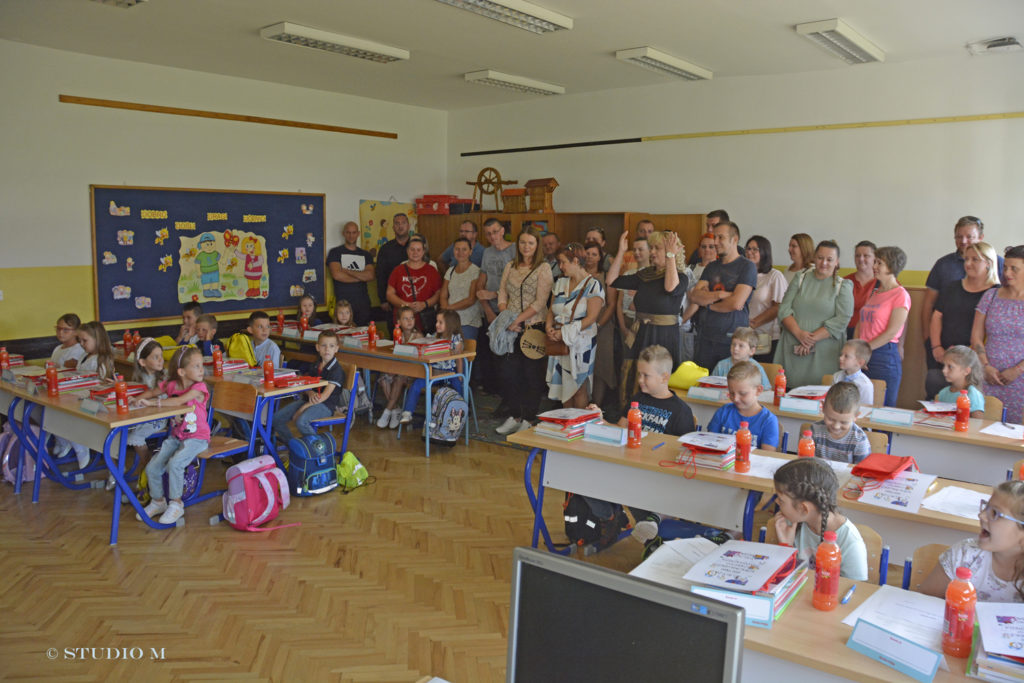 OS Belica pocetak nove skolske godine studiom.hr DSC9397