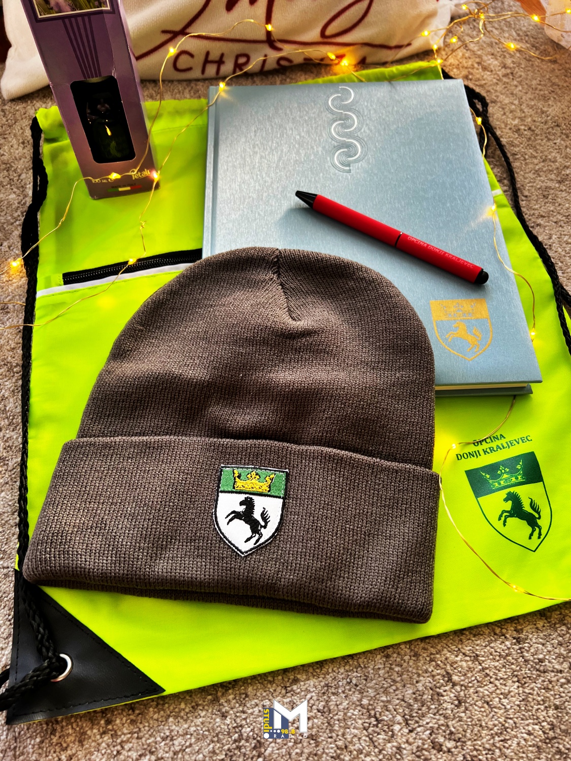 Advetnski kalendar Studija M Kraljevski bčagdanski gift box studiom.hr