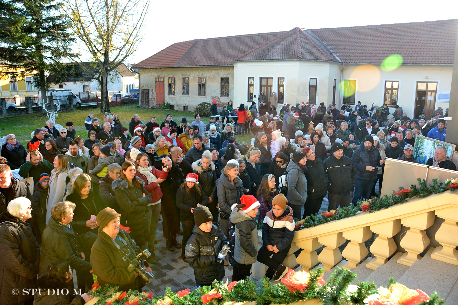 Adventske radosti v Dobravi, dom kulture Zalan, Donja Dubrava, 3.12.2023. | Foto: Željka Švenda / Studio M
