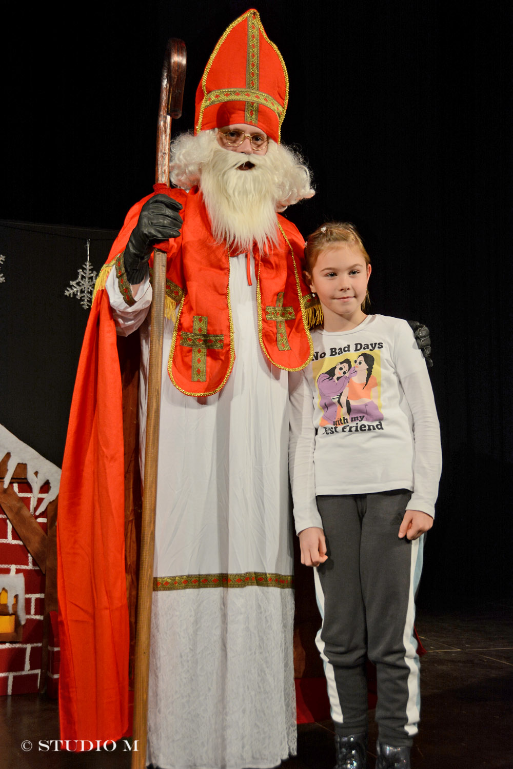 DSC 8261 Predstava Bjelobradi nosi darove Prelog www.studiom.hr