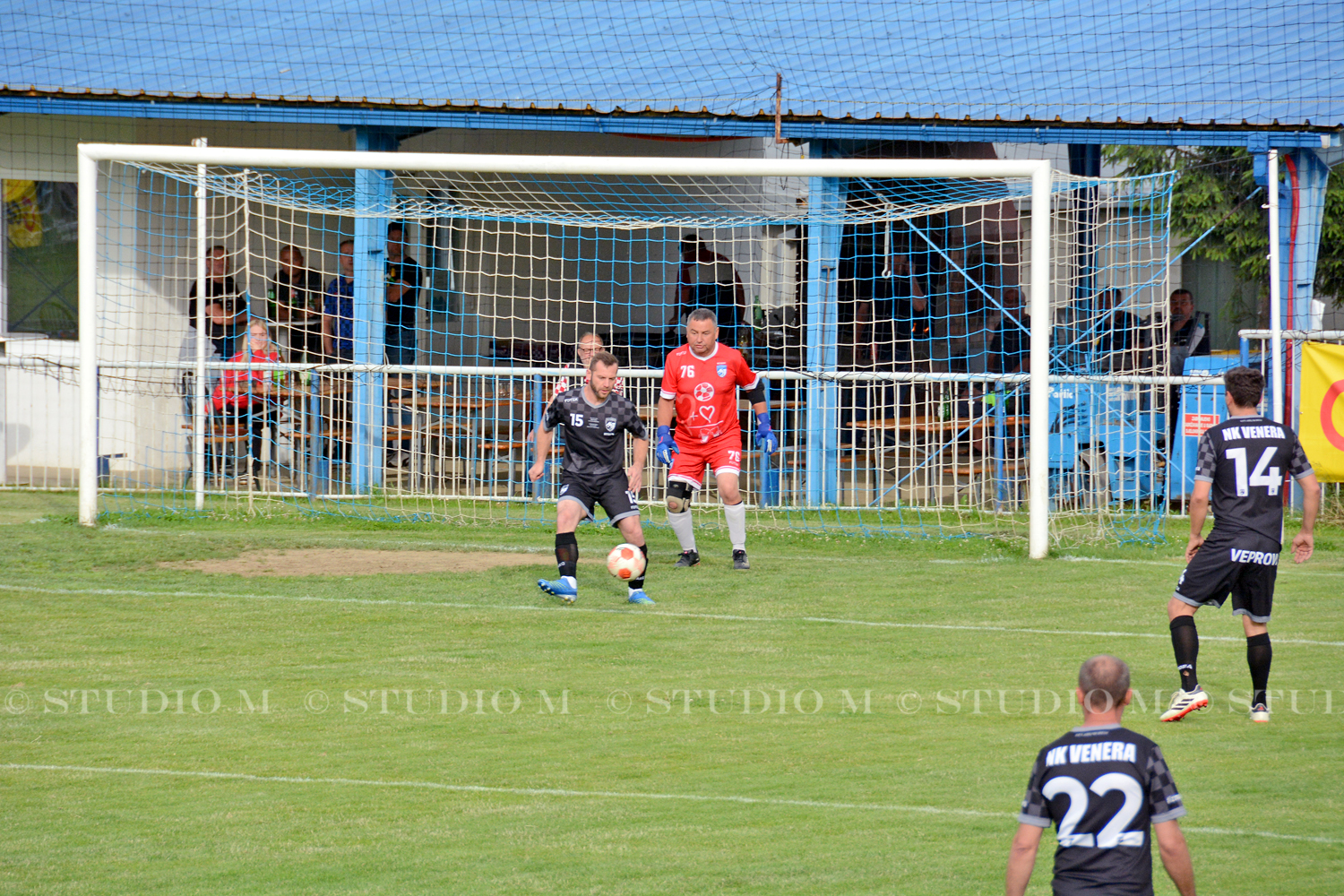 DSC 0349 NK Mladost Venera veterani studiom.hr