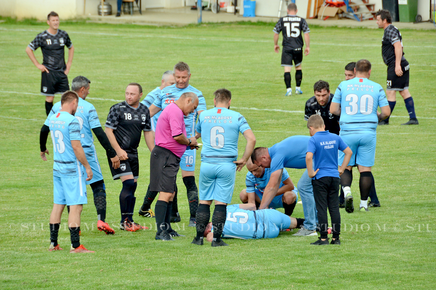DSC 0379 NK Mladost Venera veterani studiom.hr