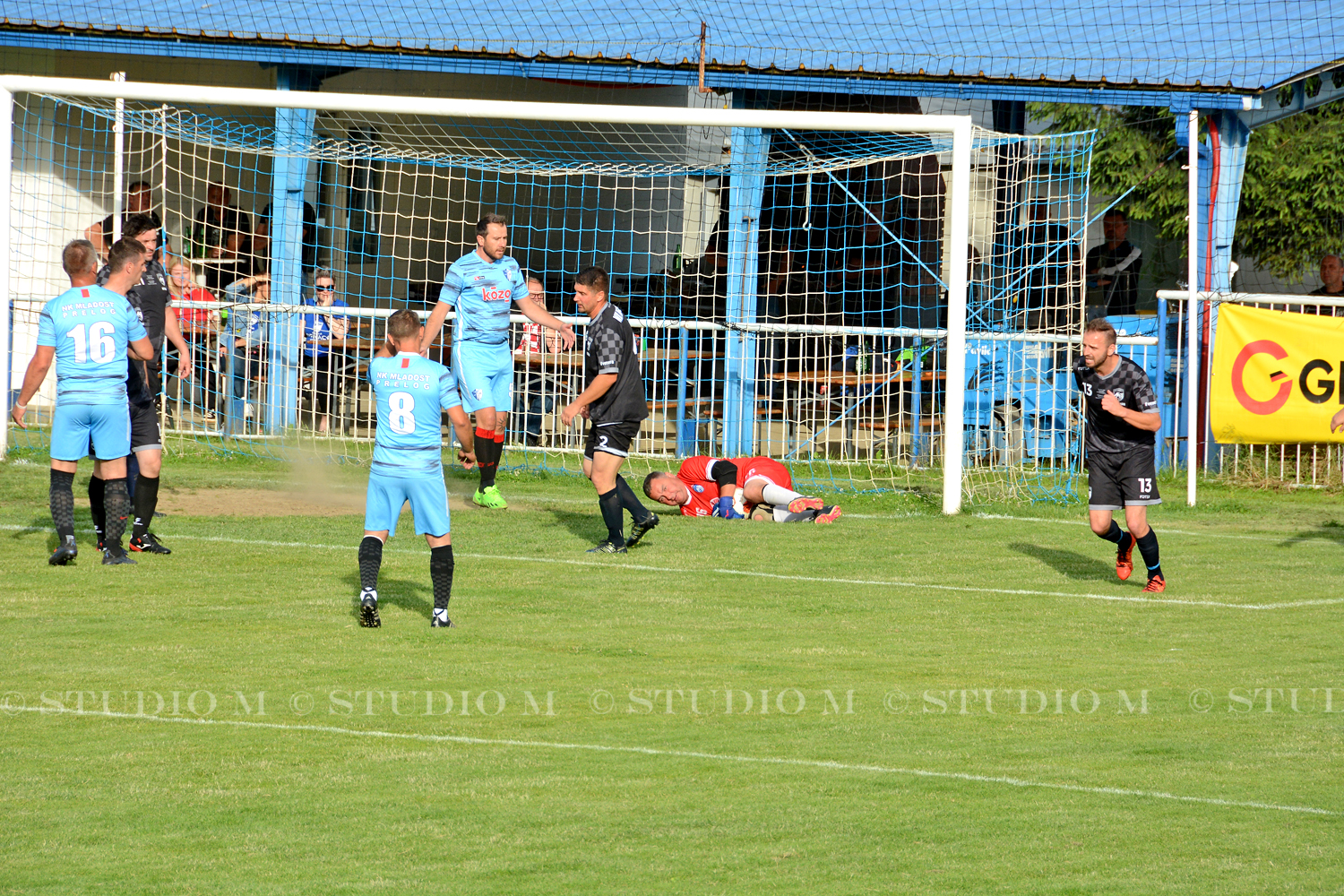 DSC 0408 NK Mladost Venera veterani studiom.hr