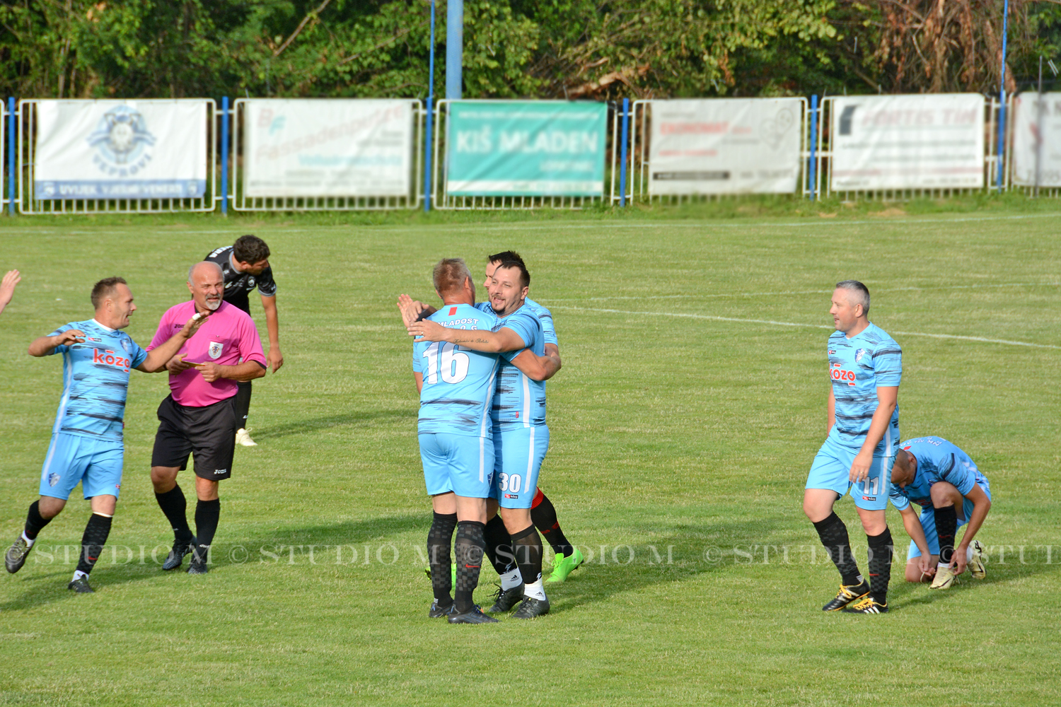 DSC 0422 NK Mladost Venera veterani studiom.hr