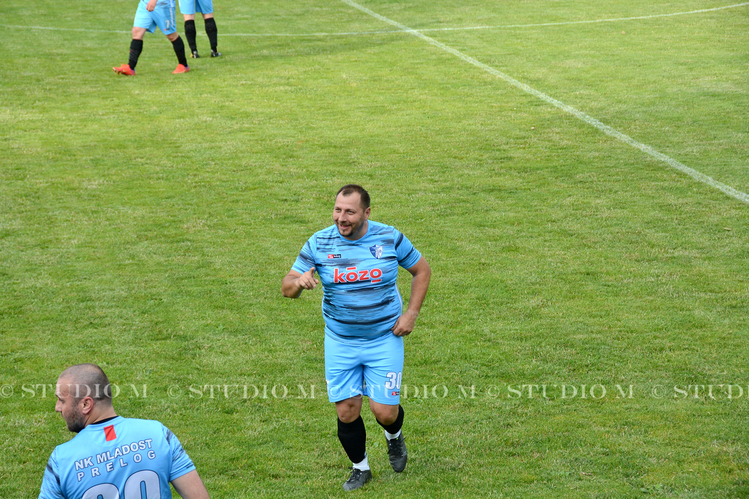 DSC 0430 NK Mladost Venera veterani studiom.hr
