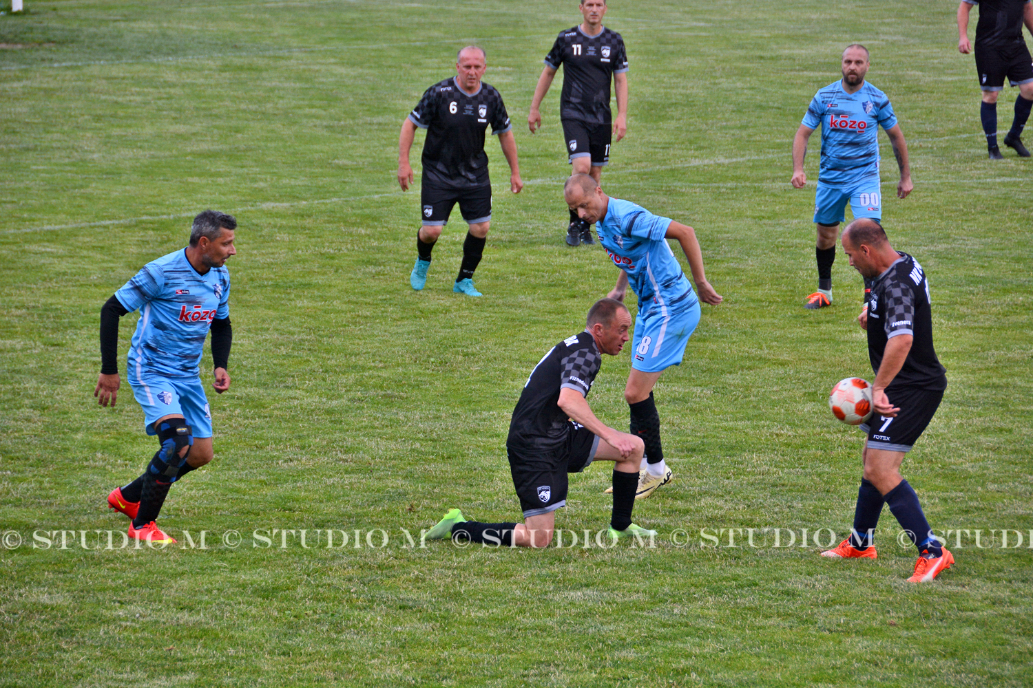 DSC 0494 NK Mladost Venera veterani studiom.hr