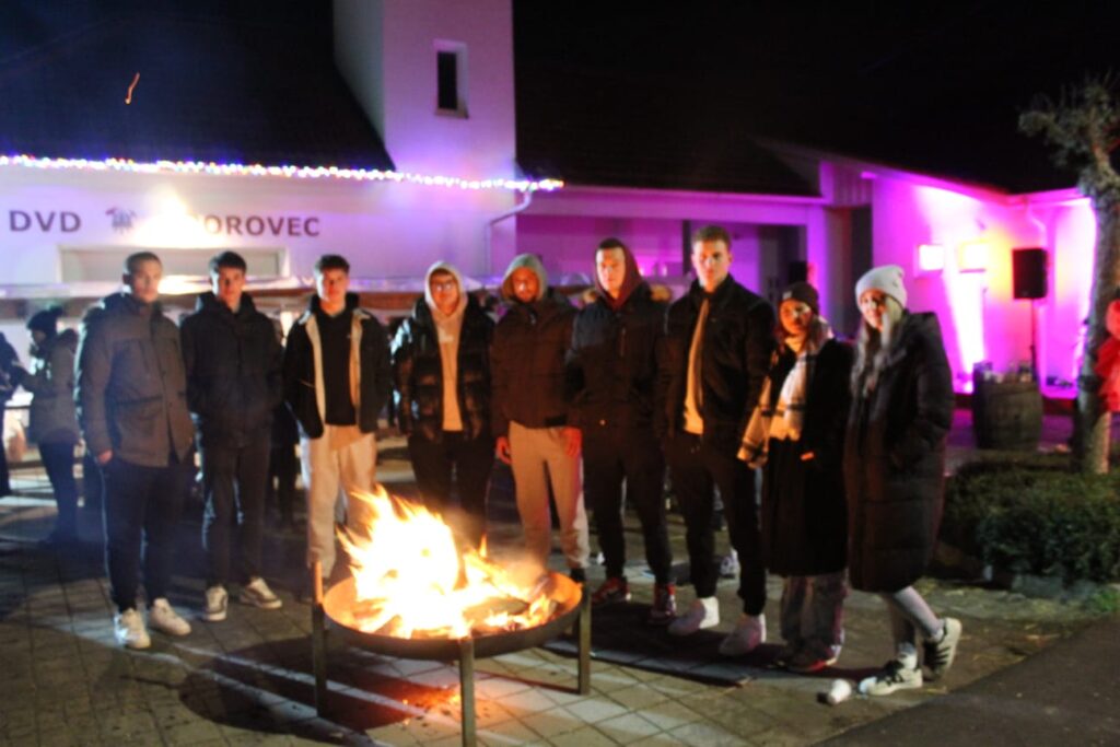 Advent u Oporovcu Studio M 5