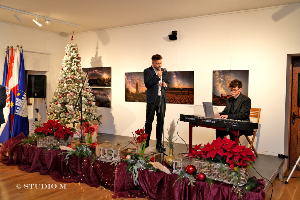 DSC00762 MZ xmas prijem studiom.hr