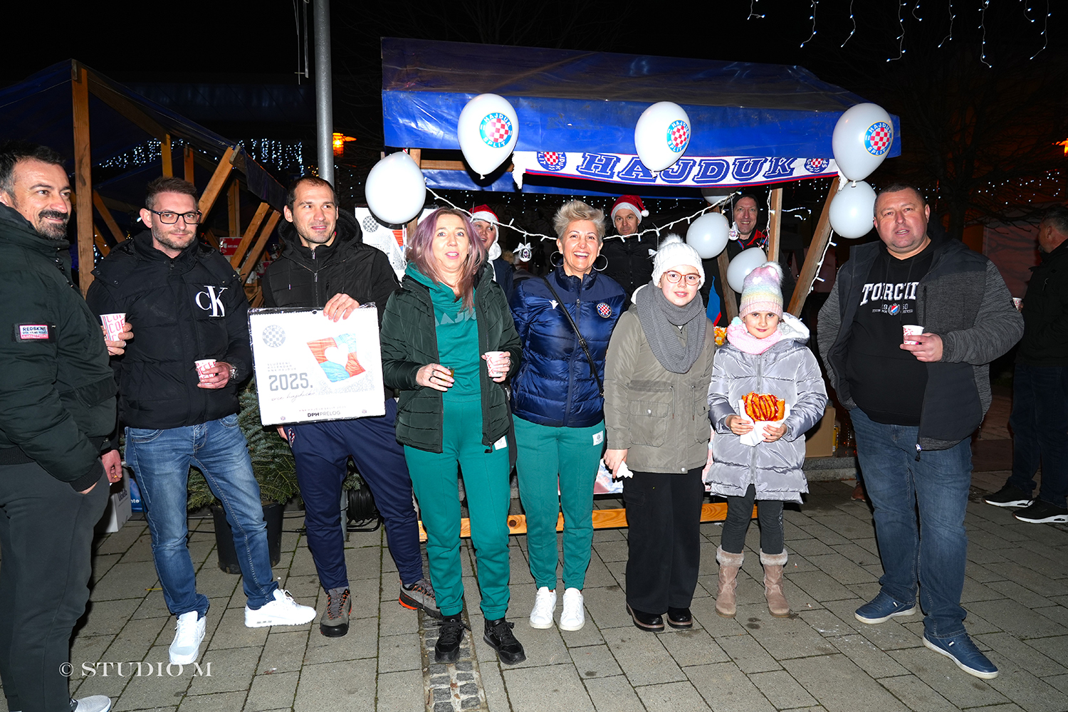 Prelog Bozicni sajam Petak Studio M 12