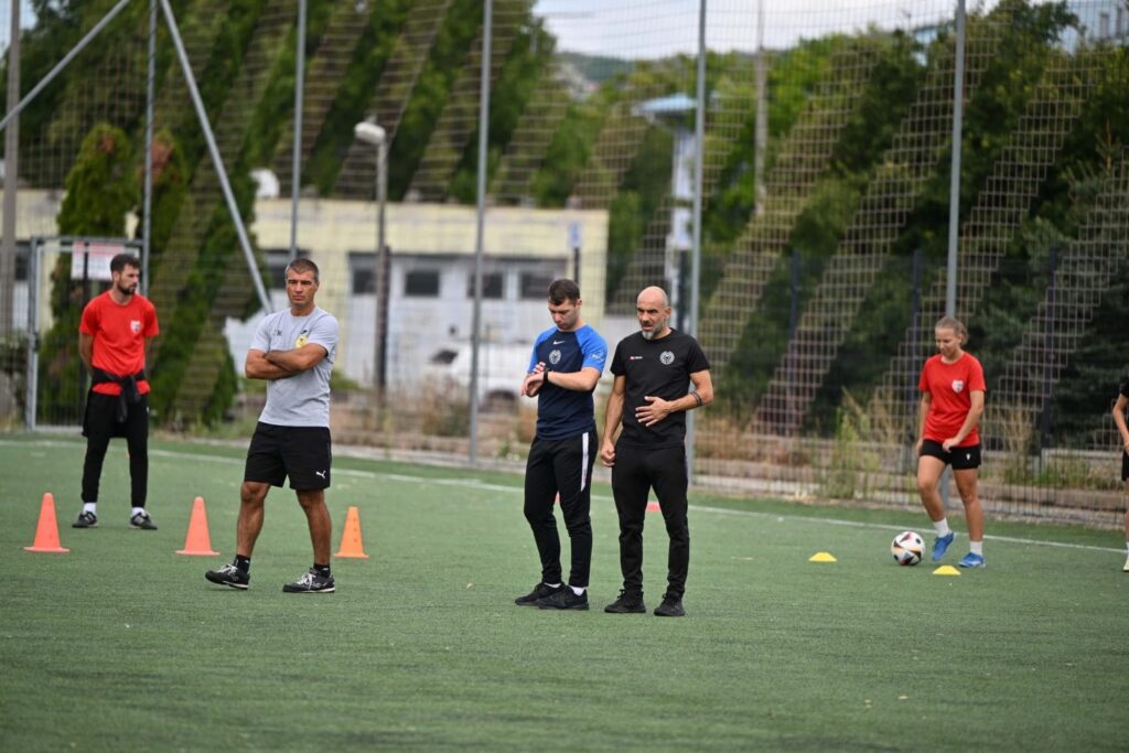 IMG 9071 ZNK Erasmus Pecuh