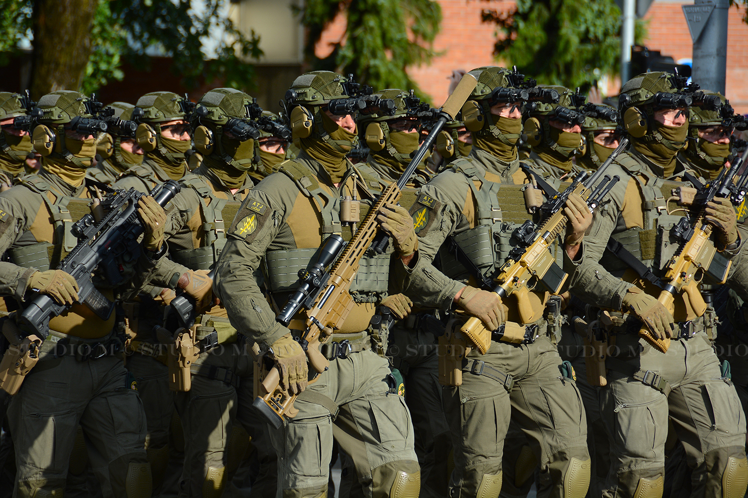 VRO Oluja 1995 2025 Mimohod Studio M 51