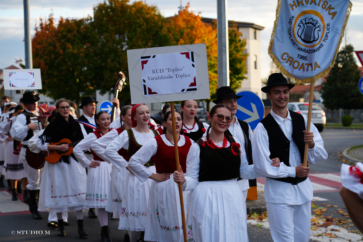 30 Prilocki folklorni susreti Studio M 107