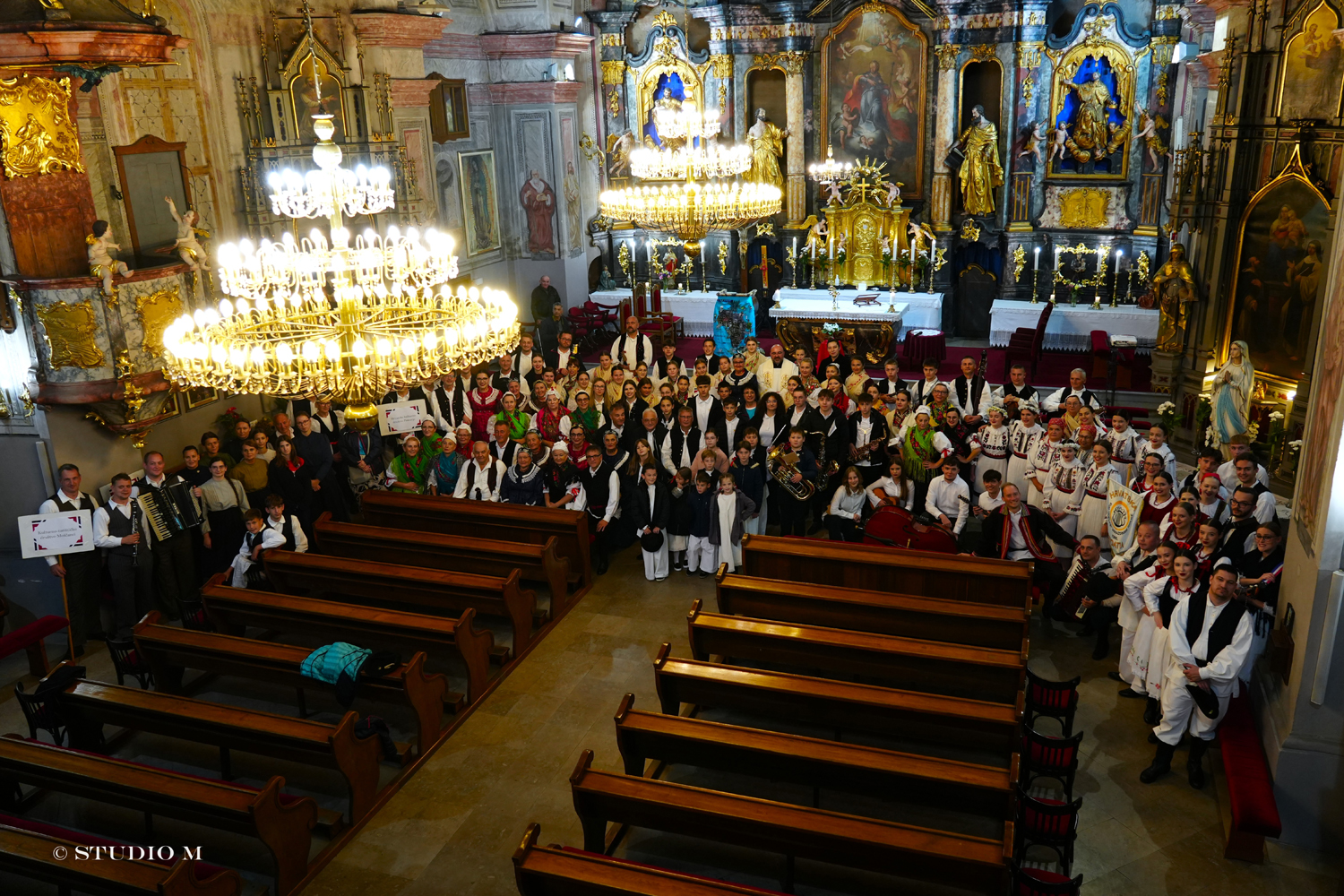 30 Prilocki folklorni susreti Studio M 11