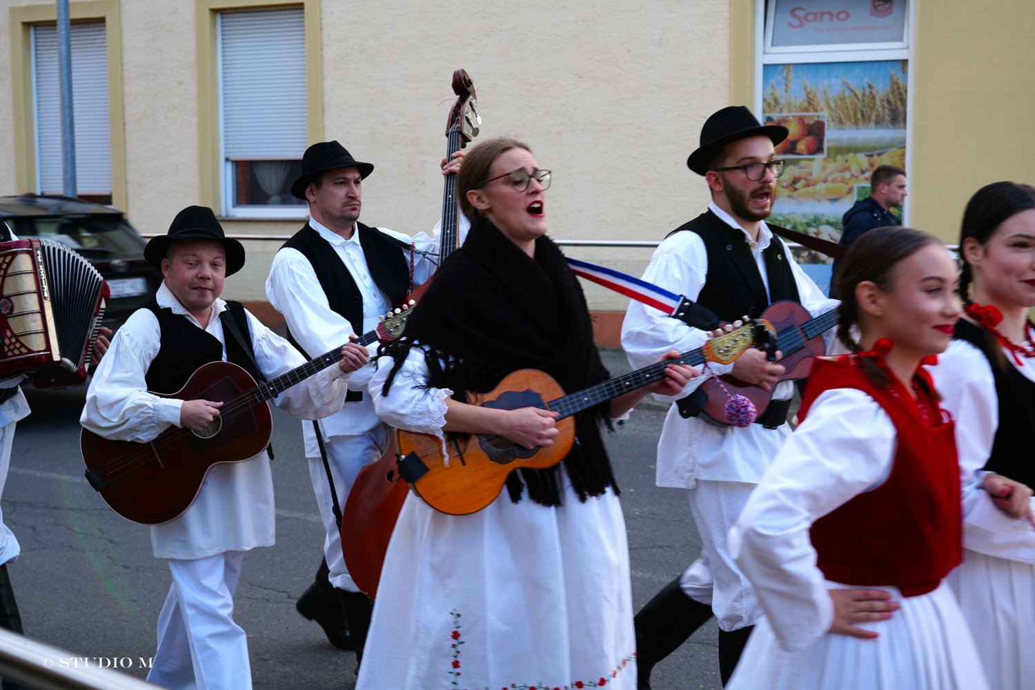 30 Prilocki folklorni susreti Studio M 114