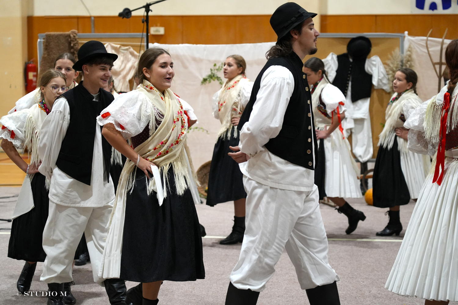 30 Prilocki folklorni susreti Studio M 25