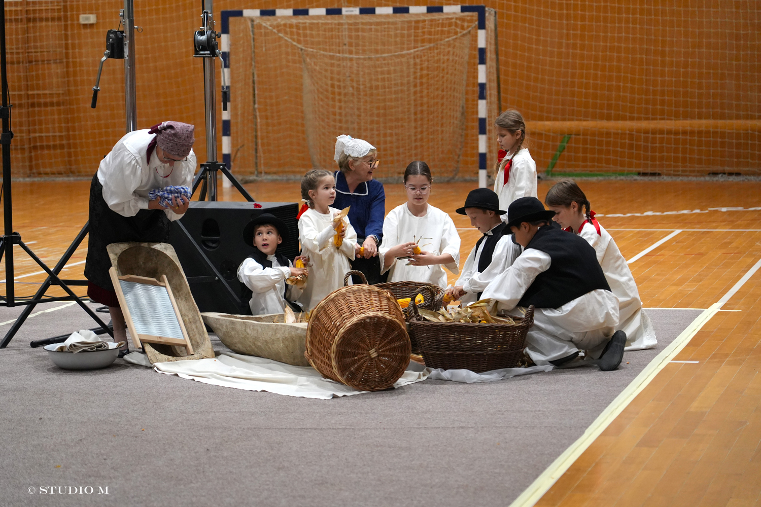 30 Prilocki folklorni susreti Studio M 31