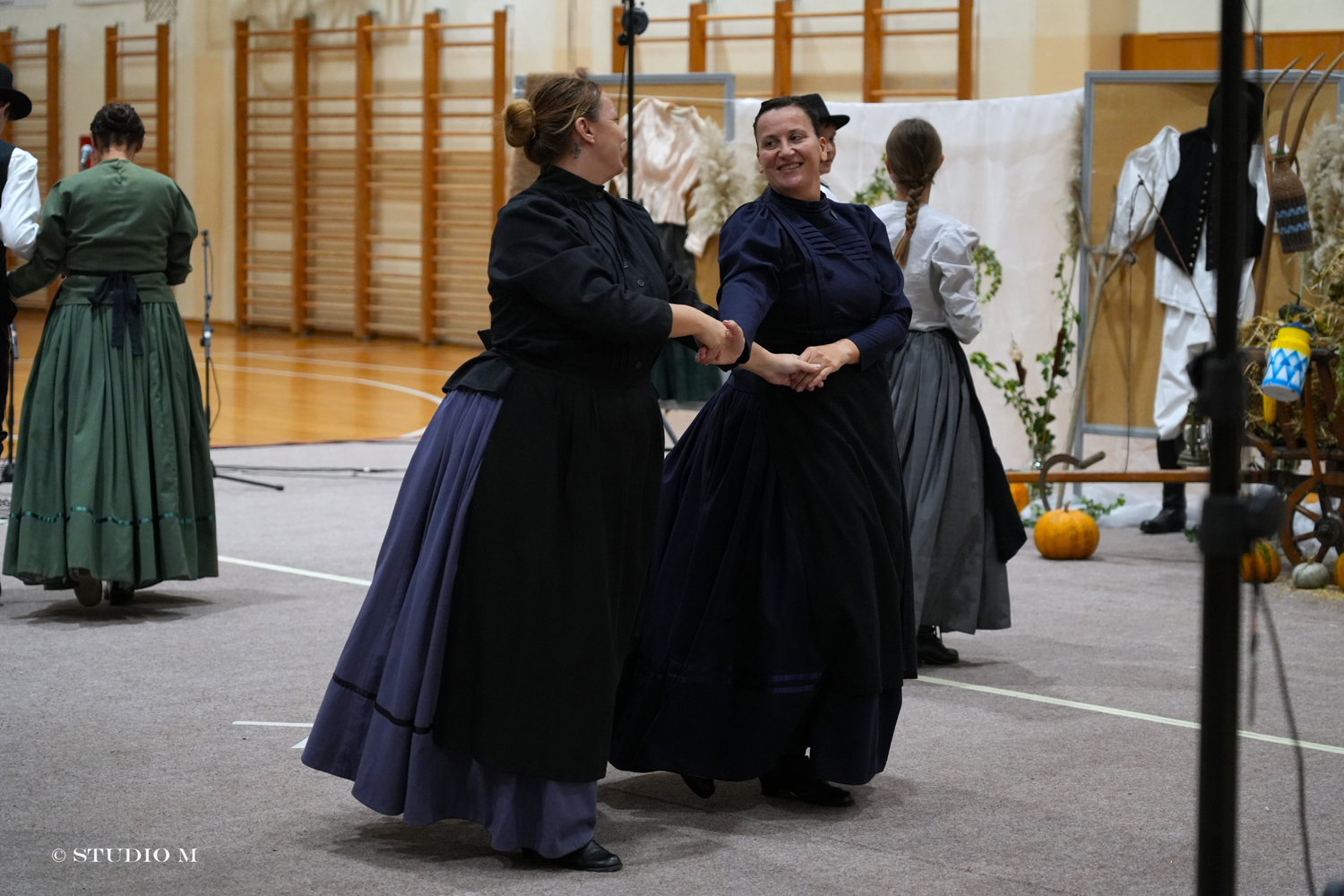 30 Prilocki folklorni susreti Studio M 88