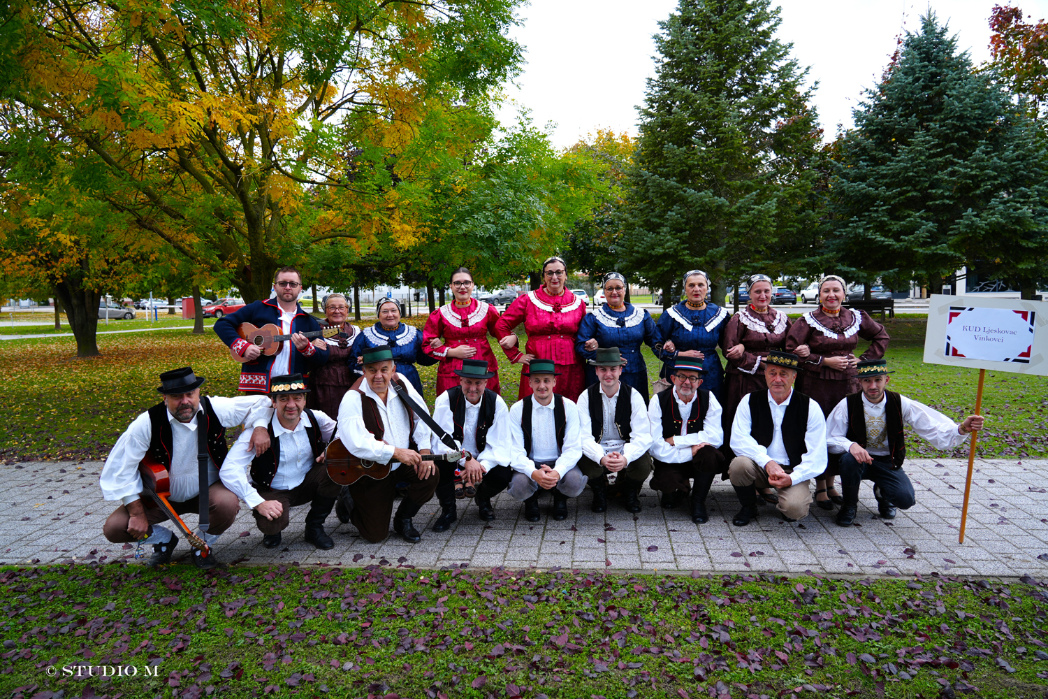 30 Prilocki folklorni susreti Studio M 99