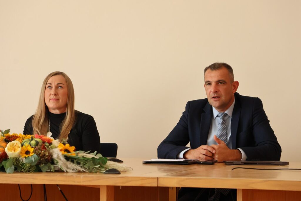 Sastanak ravnatelja OS 8