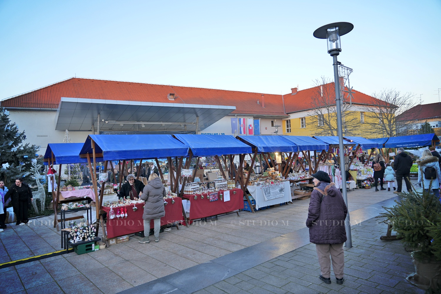 DSC09876 Bozicni sajam Prelog www.studiom.hr