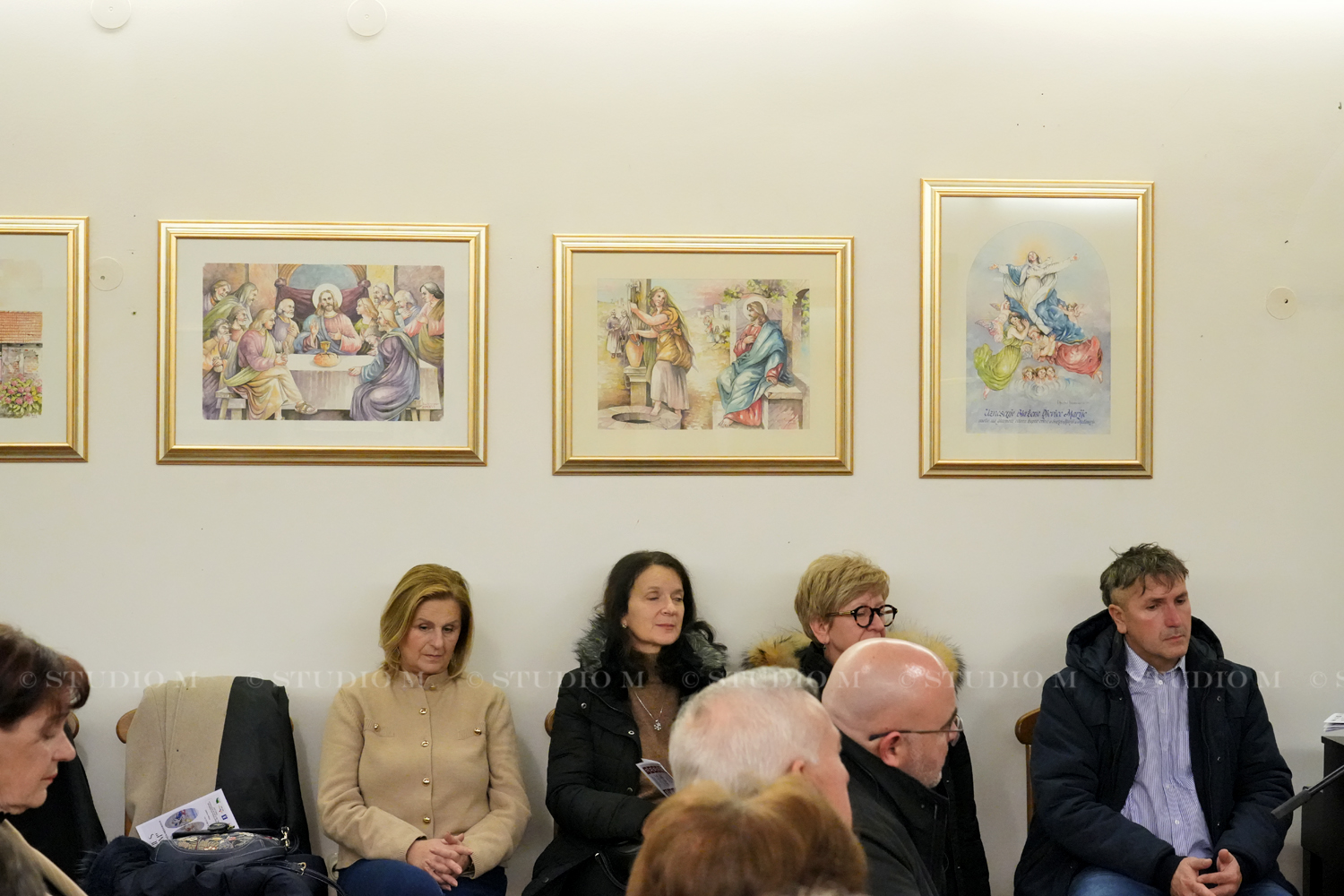 Izlozba u Prelogu Zivljenje s Kristom studiom 11