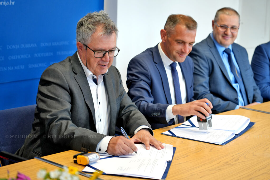 DSC00392 MZ OS Strahoninec www.studiom.hr