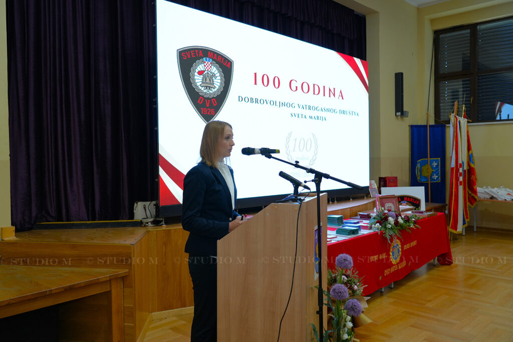 DVD Sveta Marija 100 godina Studio M 6