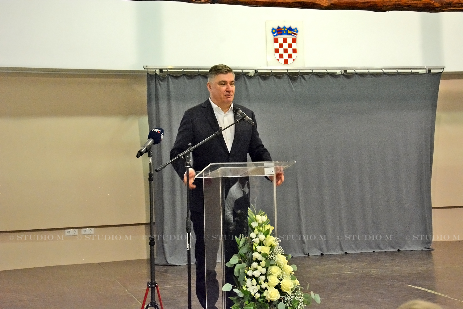STM 4659 D. Vidovec 800 godina studiom.hr