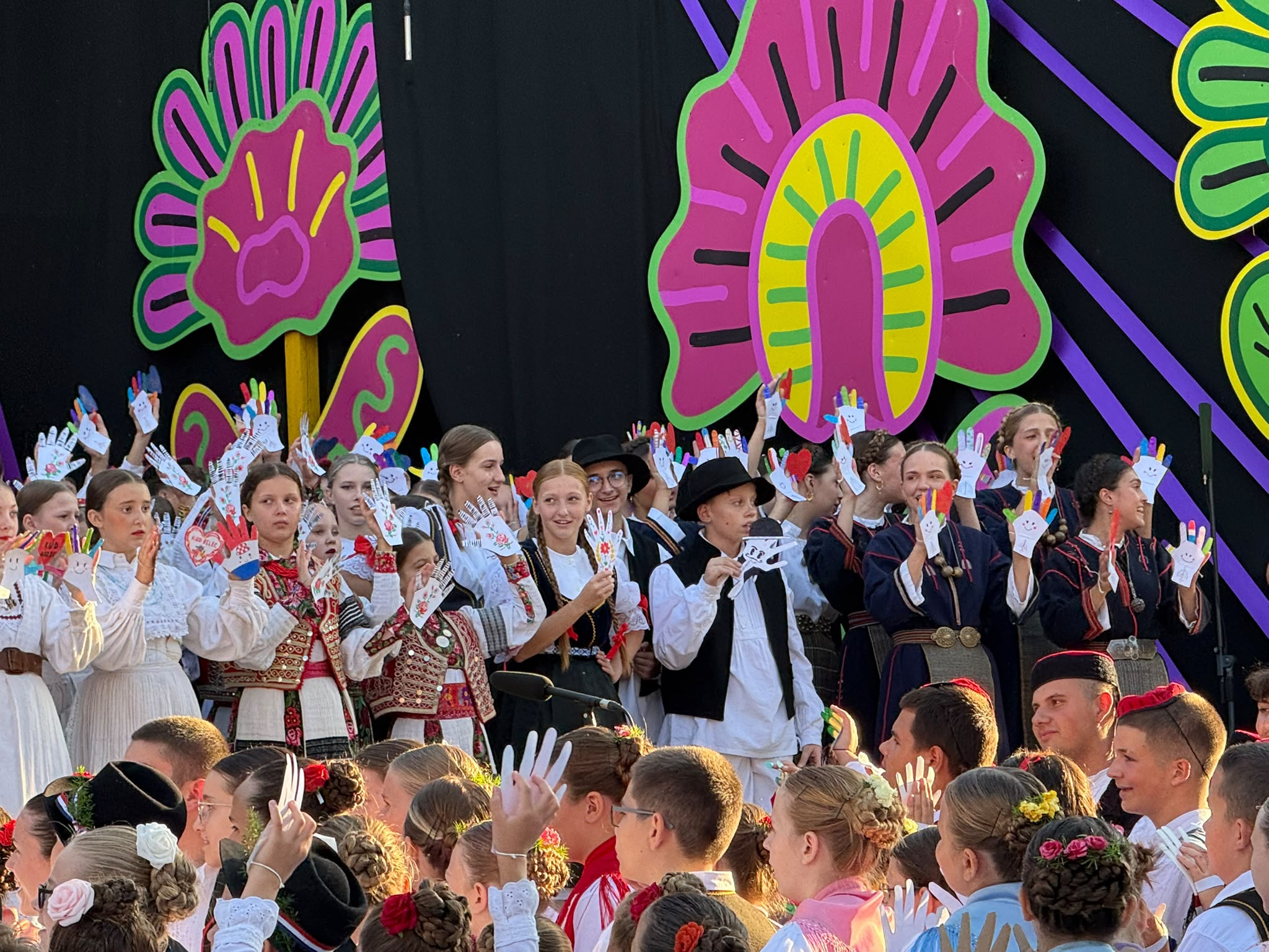 KUU Zvon djecja sekcija Vinkovacke jeseni 2026 www.studiom.hr 2